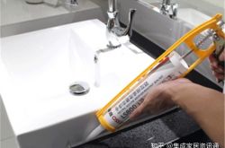 卫生间清洁保养小常识,助你远离堵、漏、臭