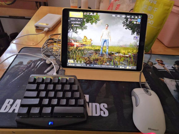 刺激战场外设算模拟器吗？ 刺激战场外设吃鸡会被处罚吗？