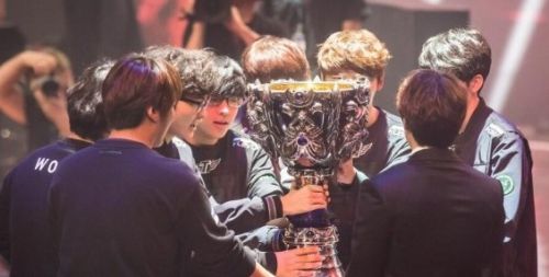 《英雄联盟》世界第一adc介绍